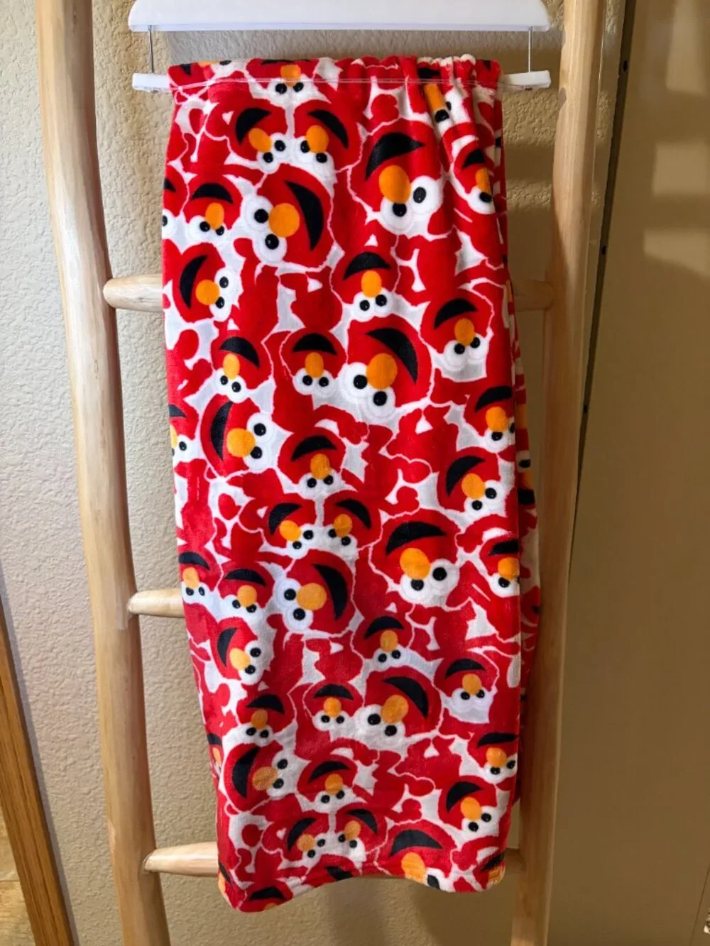 Sesame Street Elmo Decorative Throw Blanket 50x60 Red Plush NWT